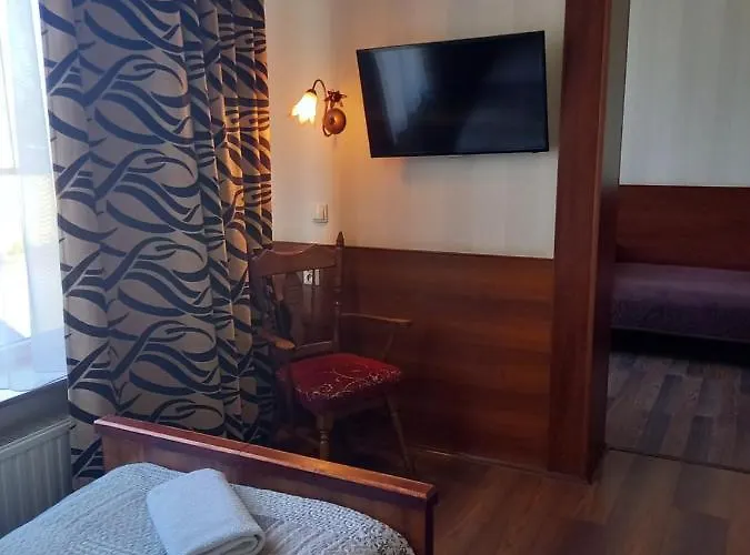 Hotel apartamentowy Dworek Staropolski