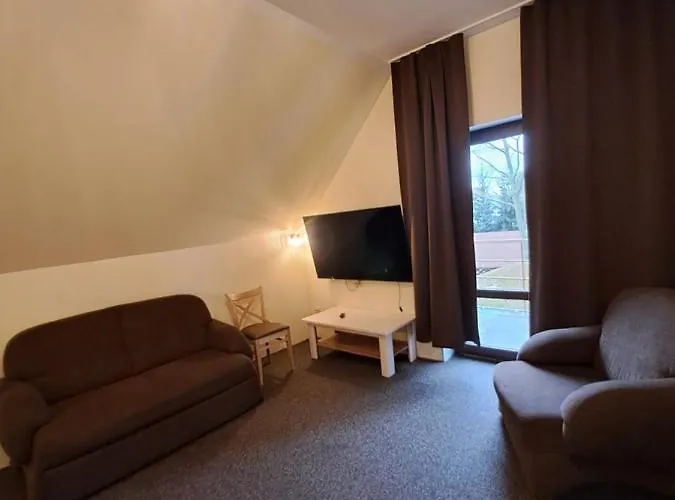Hotel apartamentowy Dworek Staropolski
