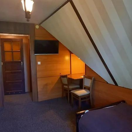 Apart Otel Dworek Staropolski Poznan