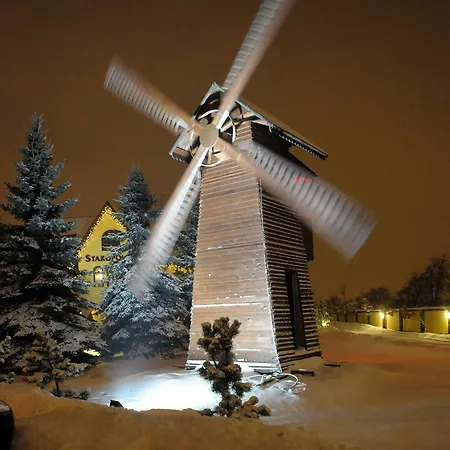 Dworek Staropolski Lägenhetshotell 2*