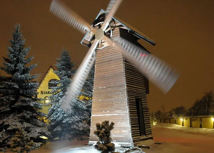 Dworek Staropolski Апарт-готель 2*